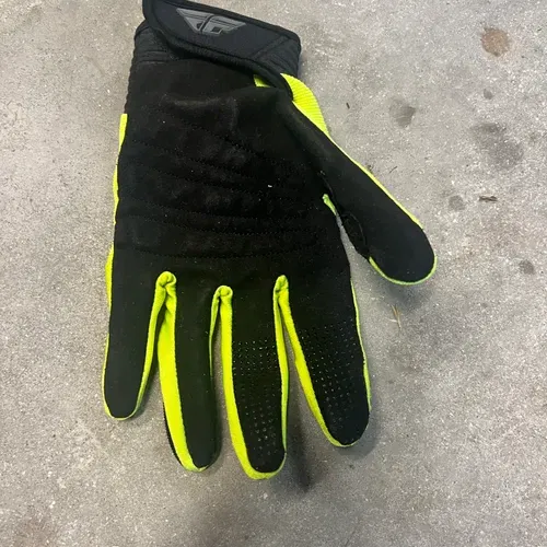 Fly Gear Set
