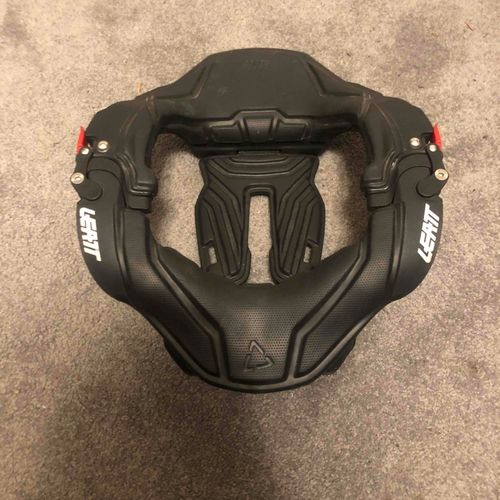 Leatt 4.5 Neck Brace