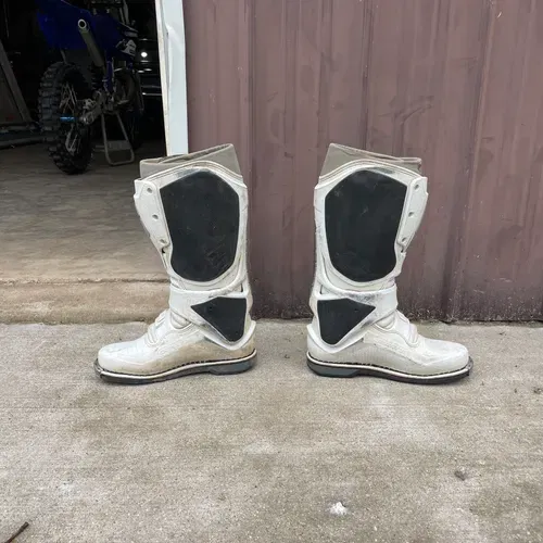 Gaerne SG22 Size 8 Boots 