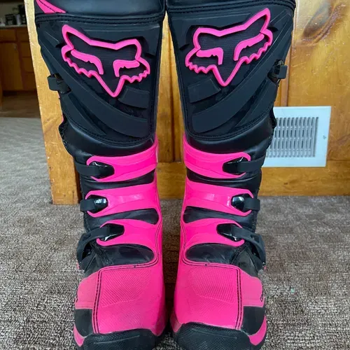 Women s Fox Racing Boots Size 8