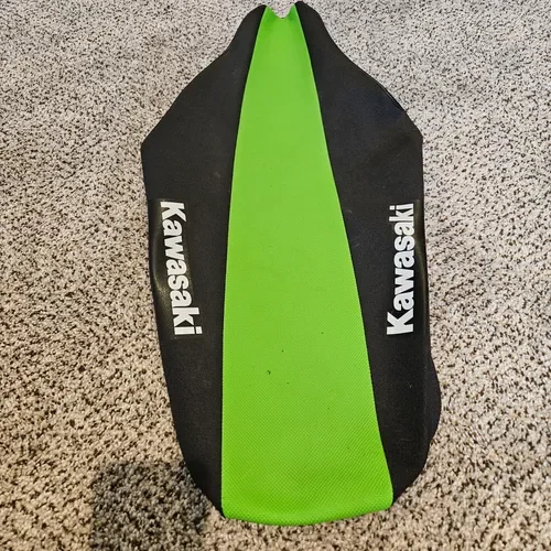 23 Kx 450 Seat Cover Used 