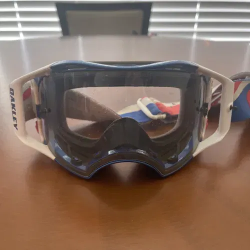 Oakley Airbrake Mx