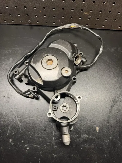2009 08-11 Yamaha WR450F Stator And Stator Cover OEM