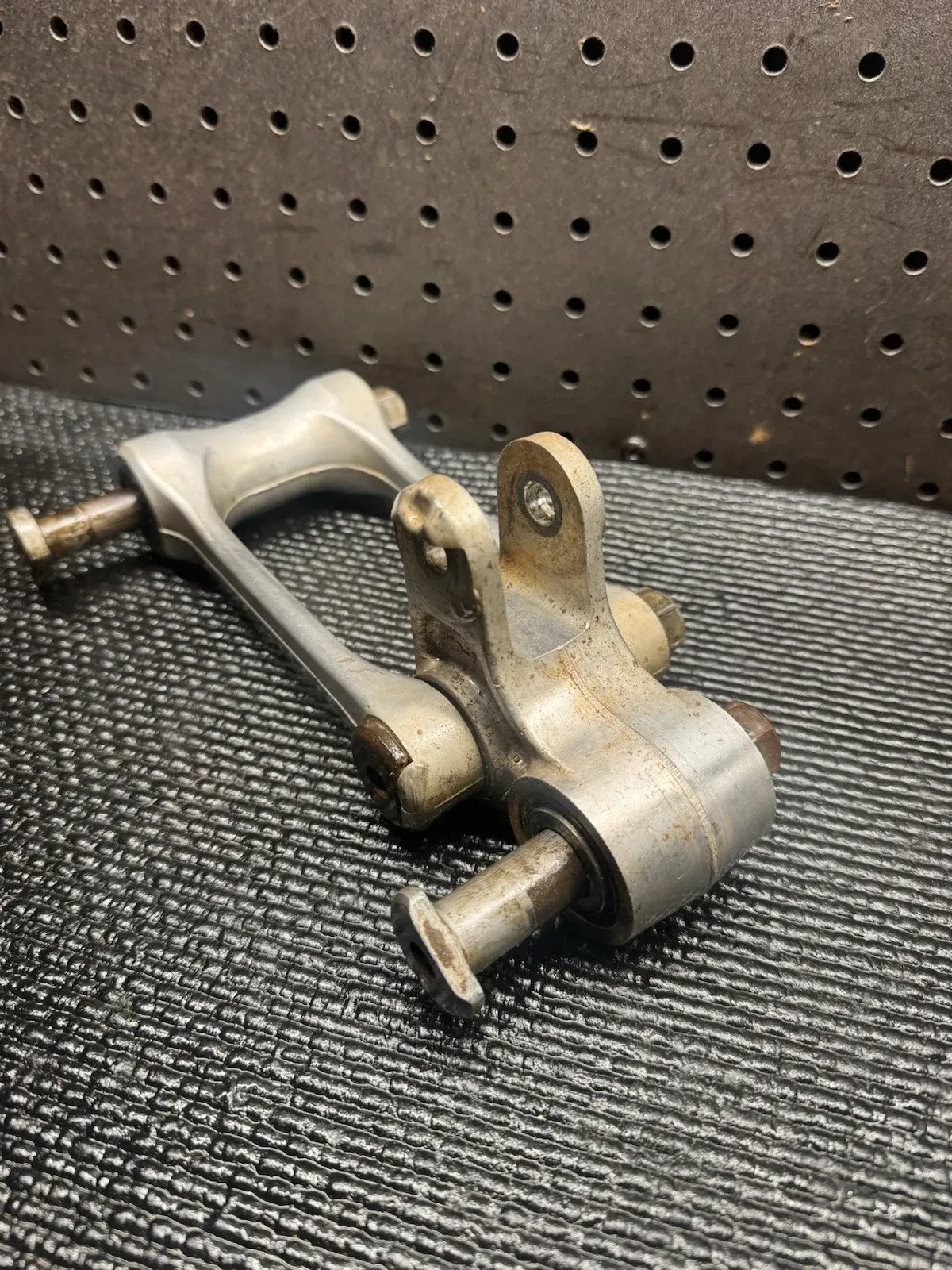 ✅2020 YZ250F Linkage Dog Bone Link YAMAHA YZ 250F GENUINE OEM 2018-2022