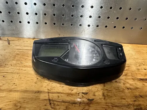 2013-2018 Honda CBR600R OEM Cluster Dash Gauge Screen Assembly