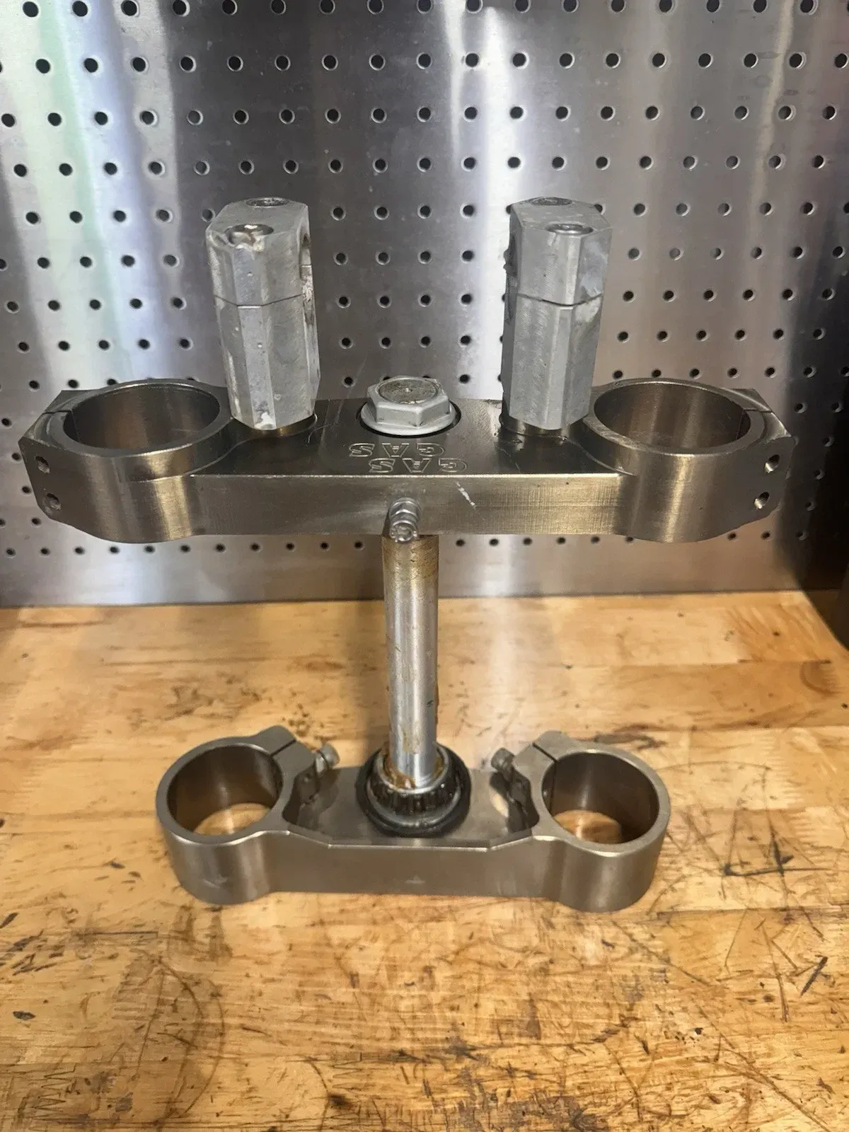 2001 GASGAS 250 EC EC250 Triple Clamp Assembly Upper Lower Stem Bearing