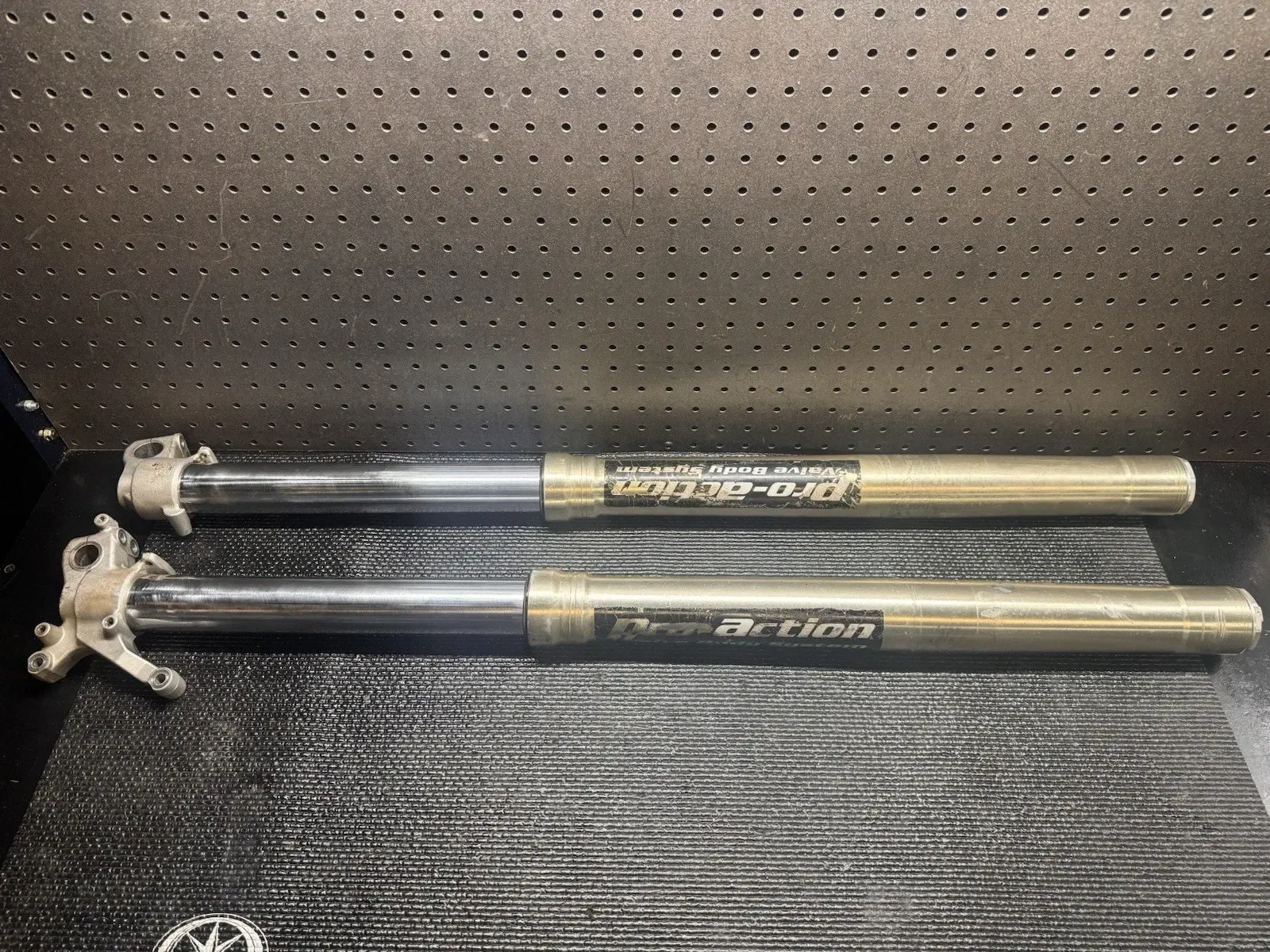 2001-2008 Suzuki RM125 RM250 2 Stroke Forks