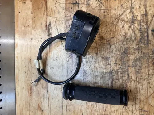 2017-2023 Harley Road King Left Signal Horn Headlight Switch
